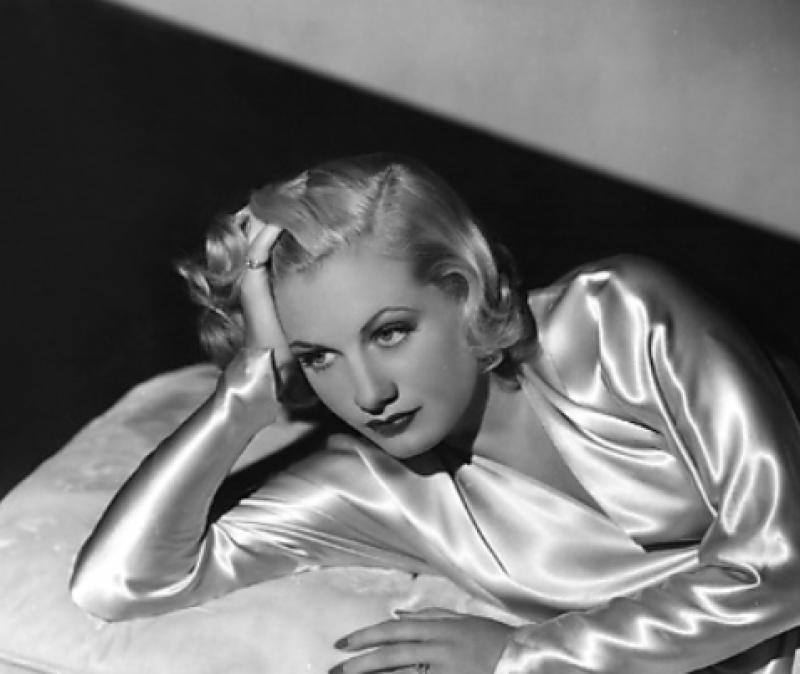 Gloria Dickson. Gloria Dickson.