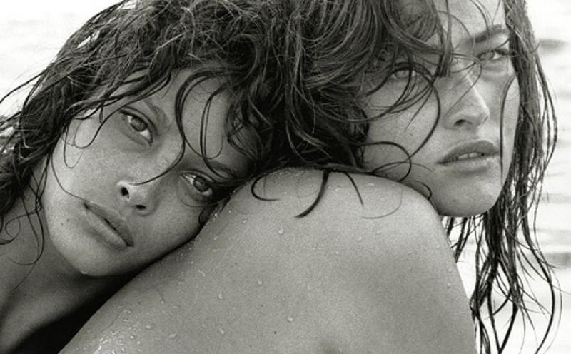 In equilibrio -  foto di Herb Ritts