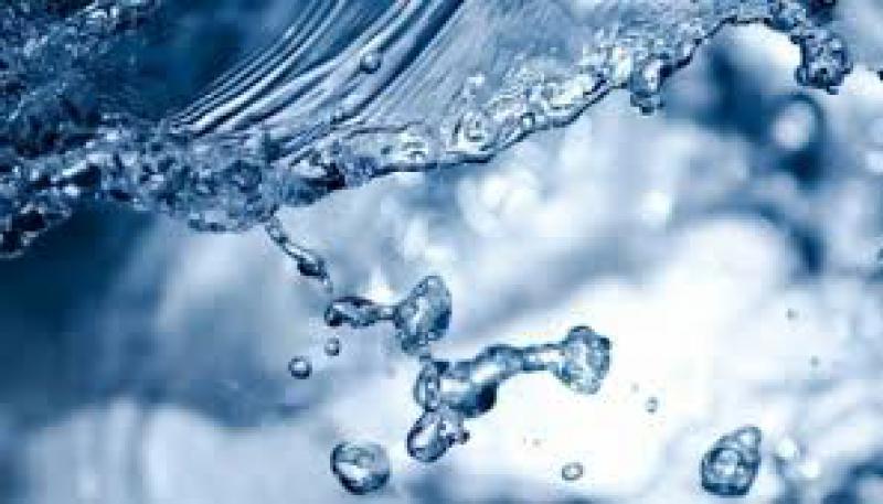 Acqua diritto essenziale