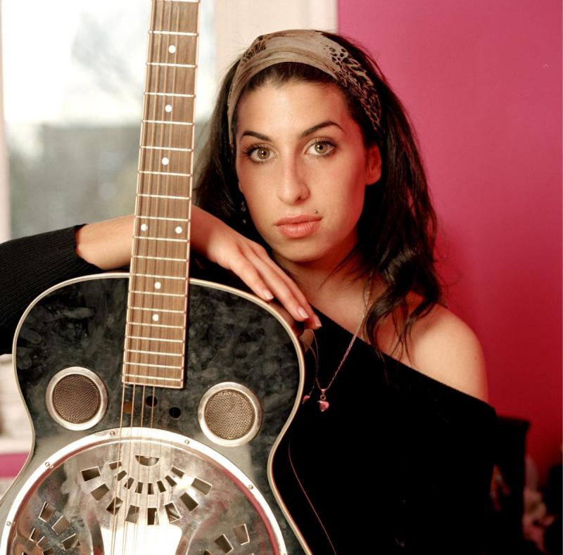 AMY la ragazza dietro il nome
