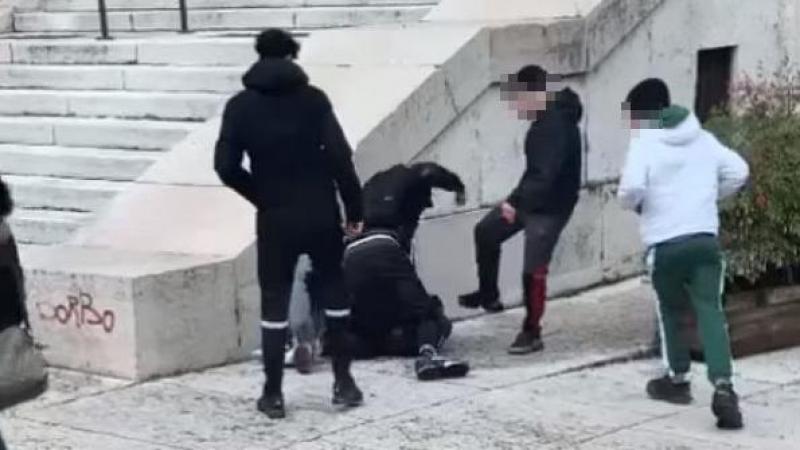 Violenza minorile