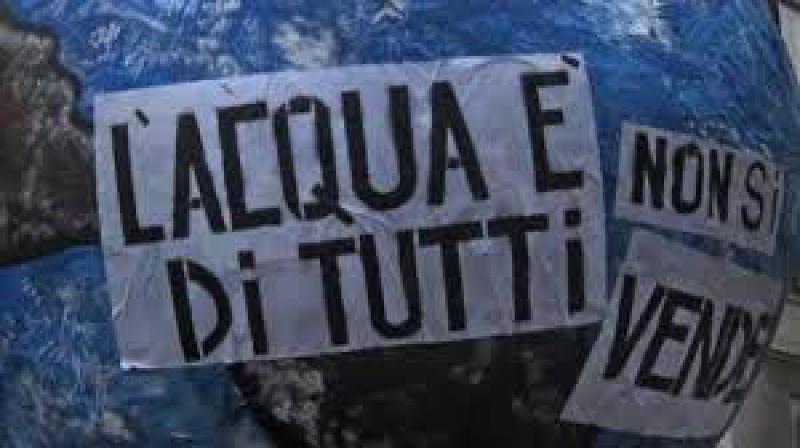 Acqua diritto essenziale