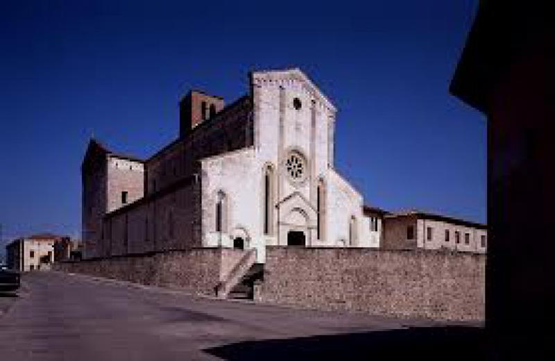 Abbazia Cistercense   
Santa Maria