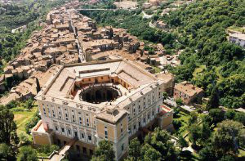 Oltre il confine