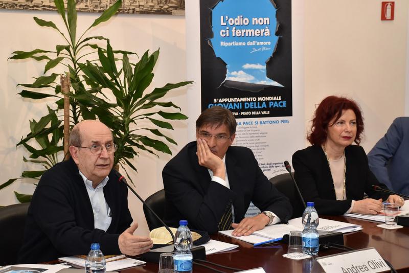 Amore  vs odio