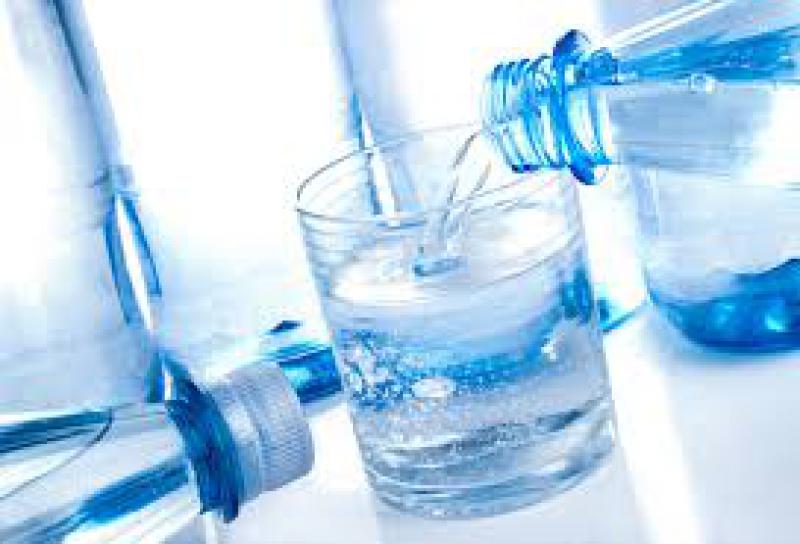 Acqua diritto essenziale