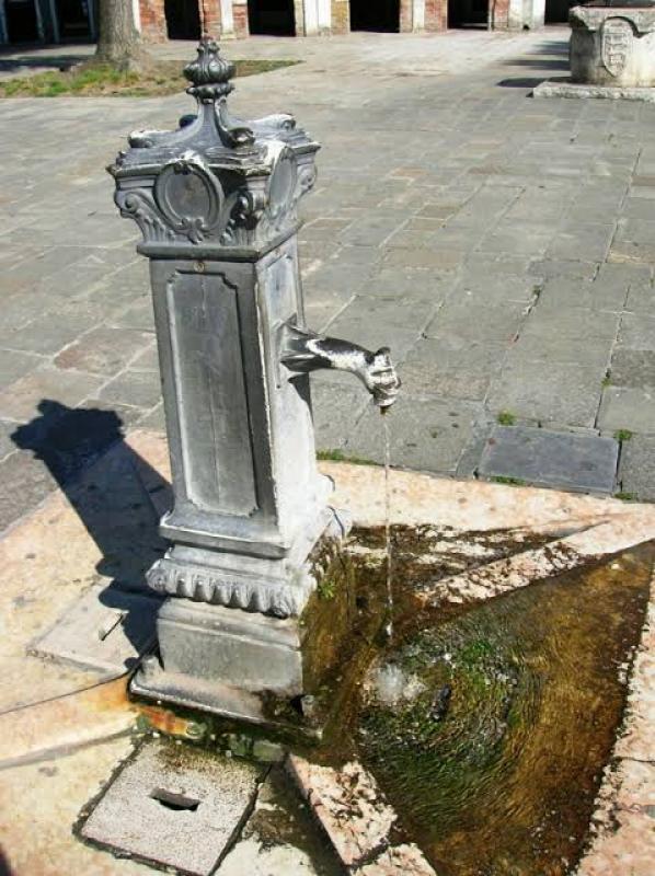 Acqua a gocce Acqua a gocce
